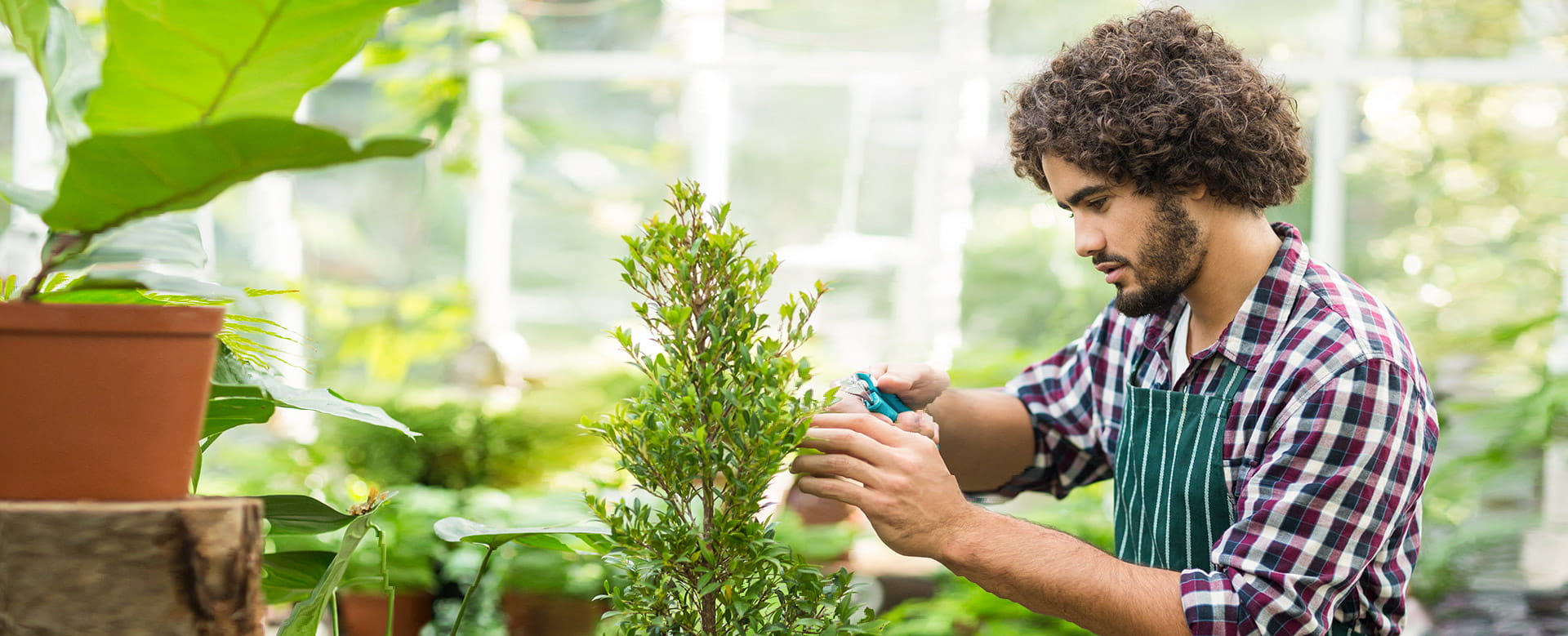 Indépendant couvert par la CPTI travaille de manière sereine.