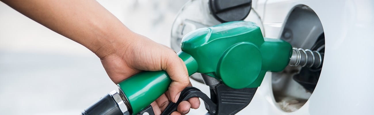 Bestuurder tankt de verkeerde brandstof: benzine in plaats van diesel.