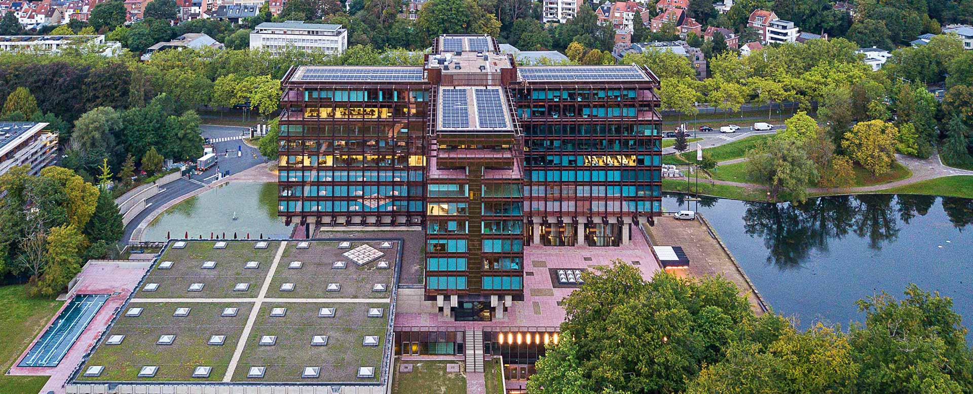 Le siège AXA du Souverain devient Mix Blog AXA.be